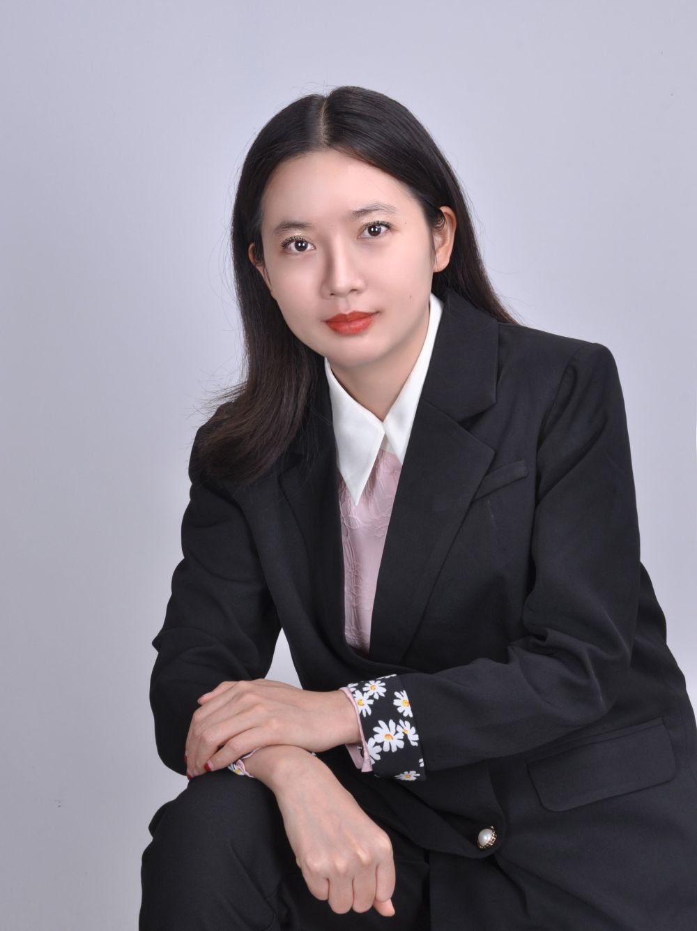 龙思涛律师