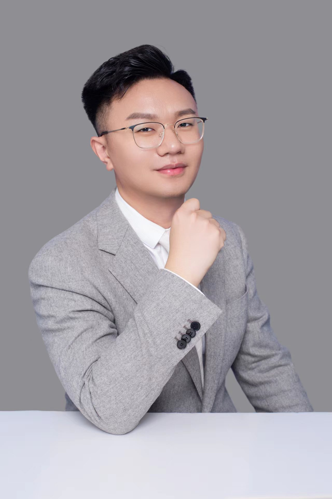 高龙祥律师