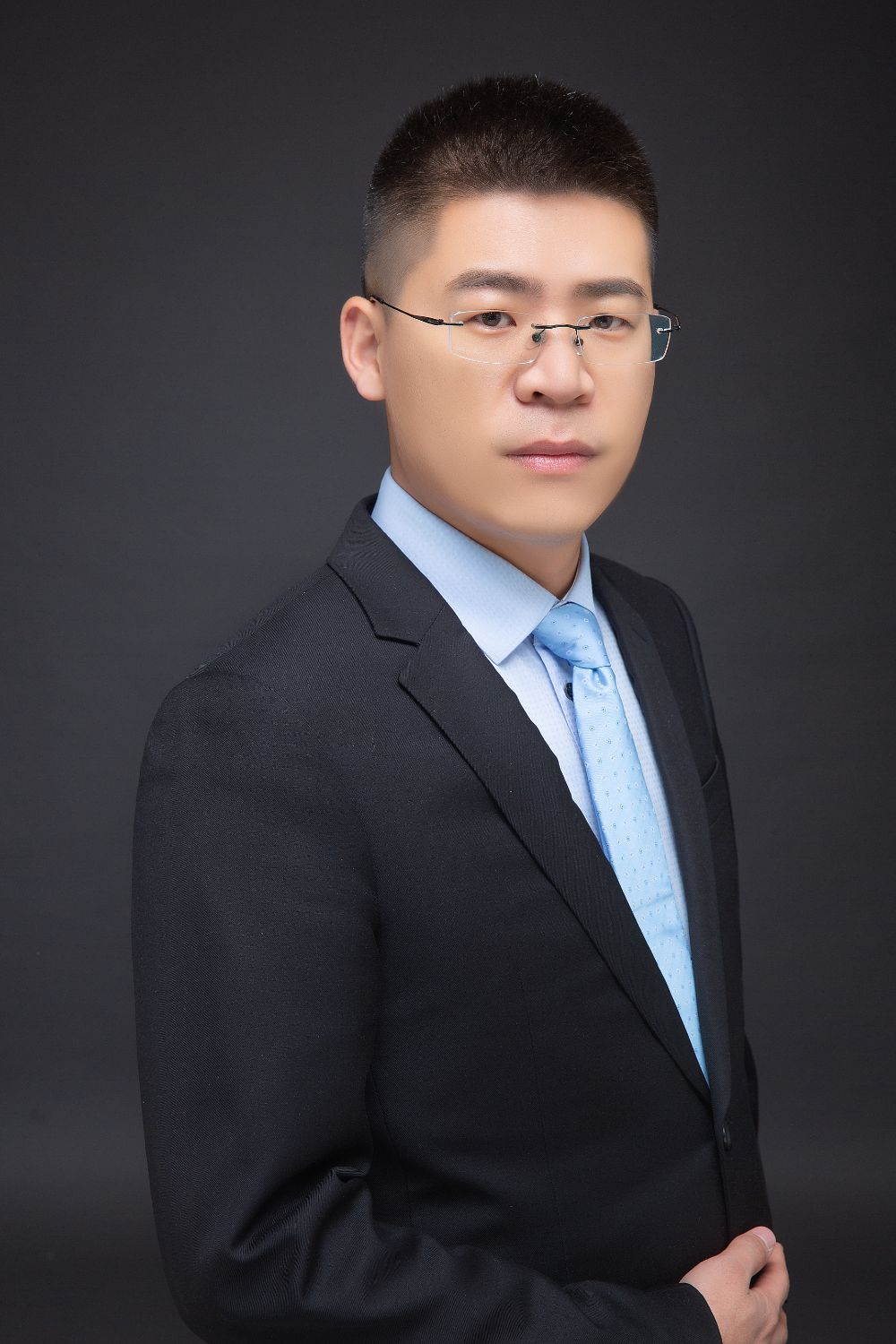 谢亚军律师