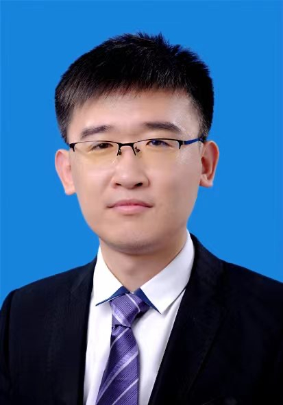 杜明君律师