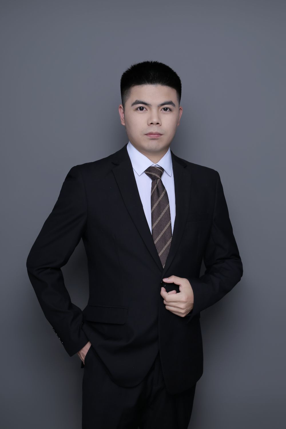 李小龙律师
