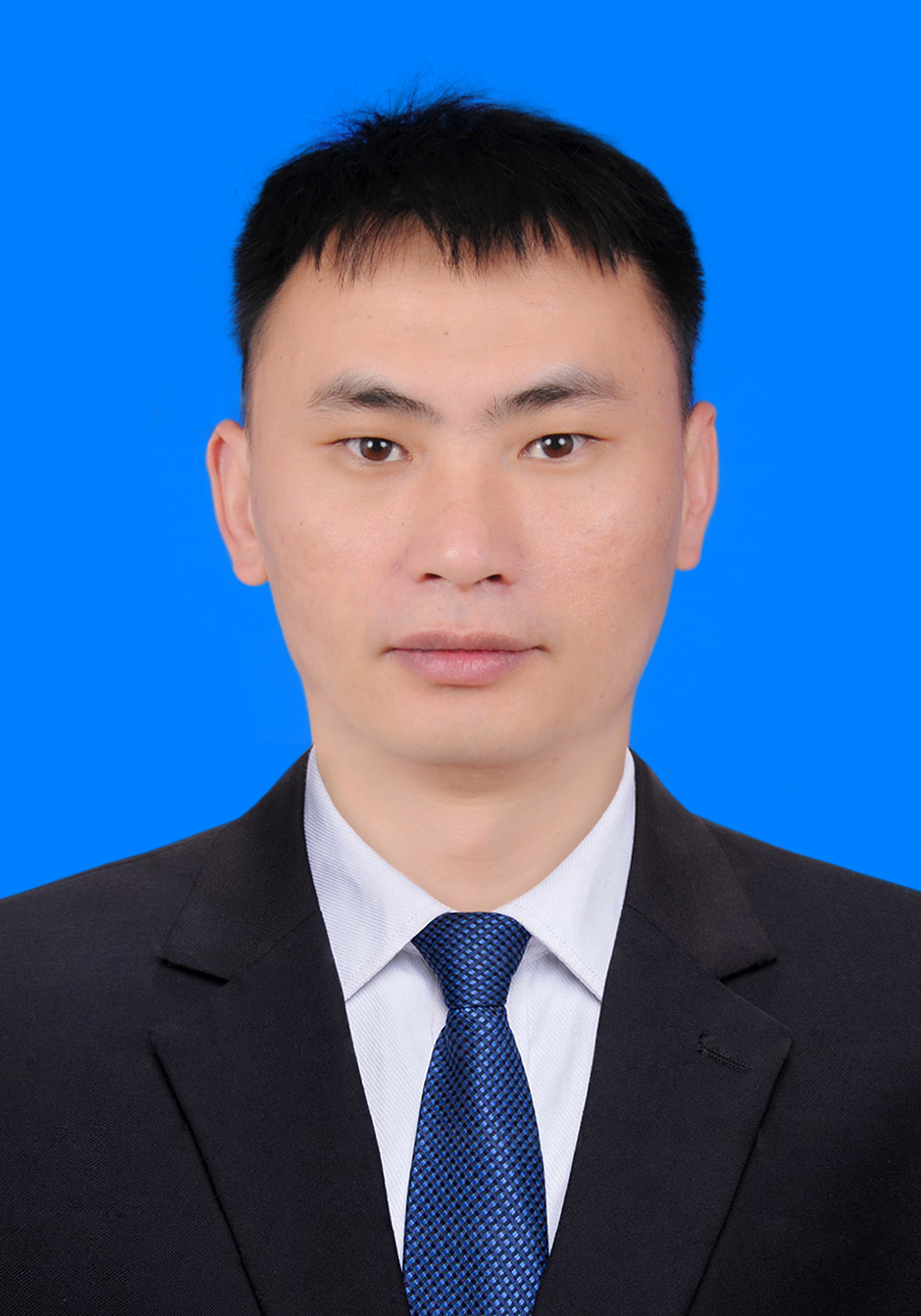 何坤