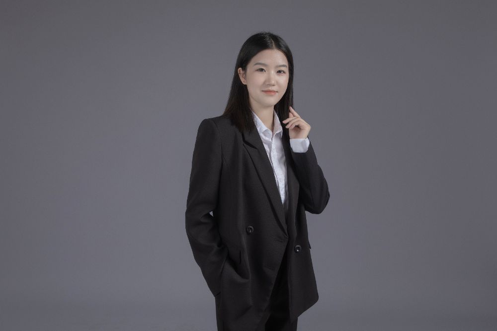 王丽娜